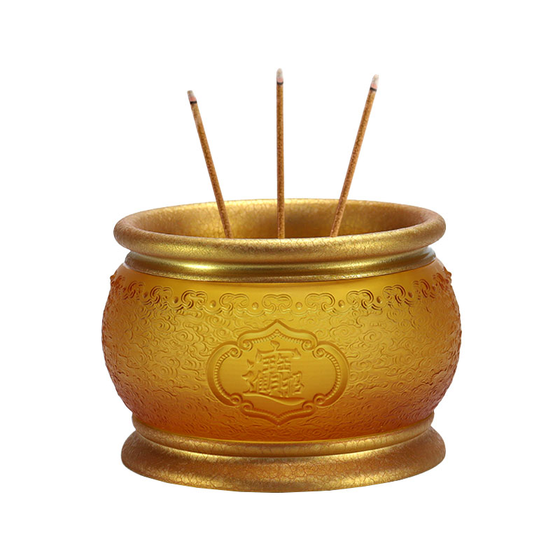 Lasiuhreja buddhalaiselle temppelille vaurauden ja aarteen tuomiseksi