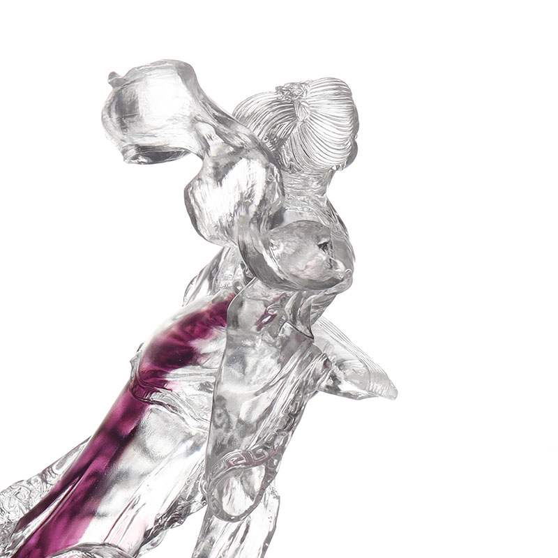 Lentävä kauneus Lasihahmotaidekoristeet