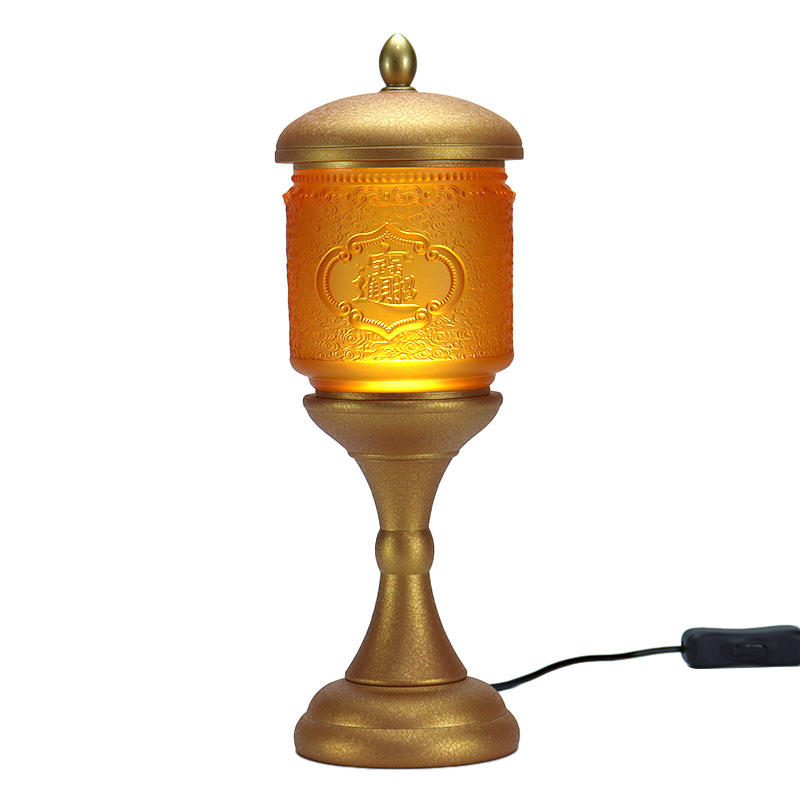 Lasiuhreja buddhalaiselle temppelille vaurauden ja aarteen tuomiseksi