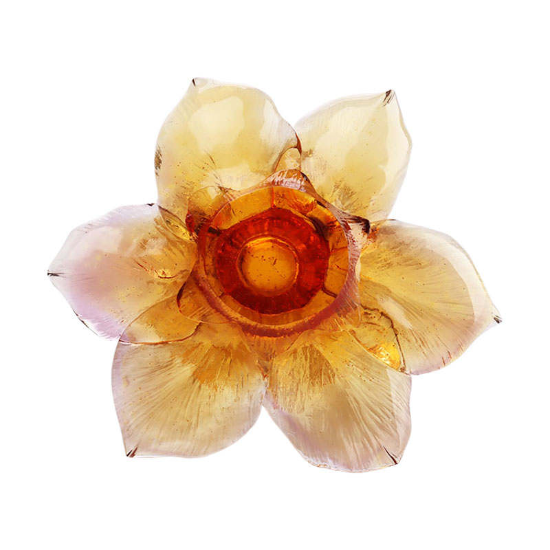 Terälehden muotoinen lasikynttilänjalka