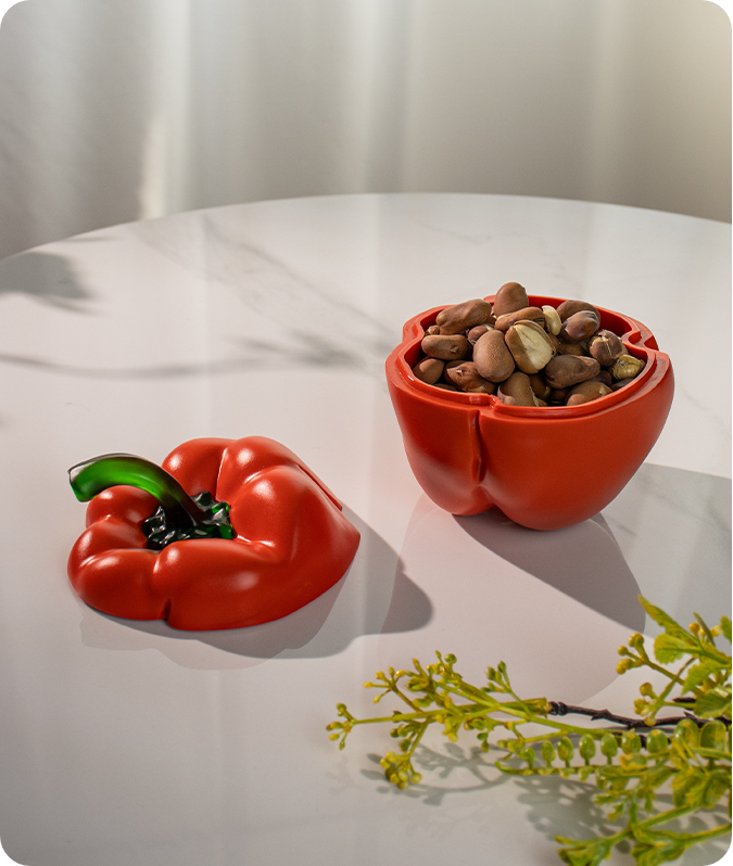 Paprika (iso pähkinälaatikko)